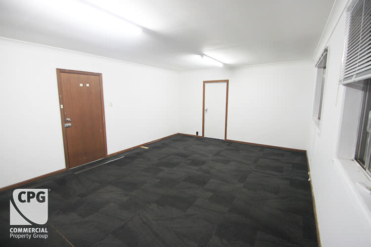Click to view all images Suite 3/328 Kingsgrove Road Kingsgrove NSW 2208 - Image 2