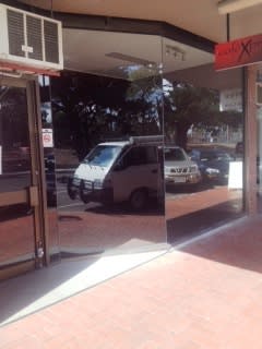Click to view all images 1/92 Railway Street South Altona VIC 3018 - Image 2