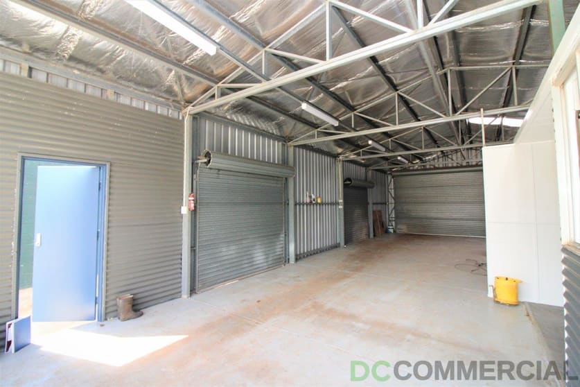 Click to view all images 122B Jellicoe Street North Toowoomba QLD 4350 - Image 3