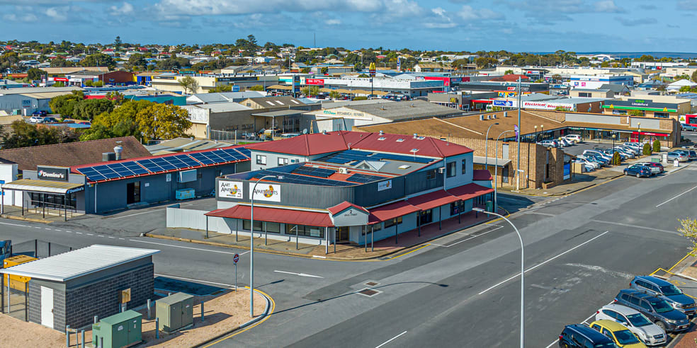 Click to view all images Shop 3/2-4 King Street Port Lincoln SA 5606 - Image 3