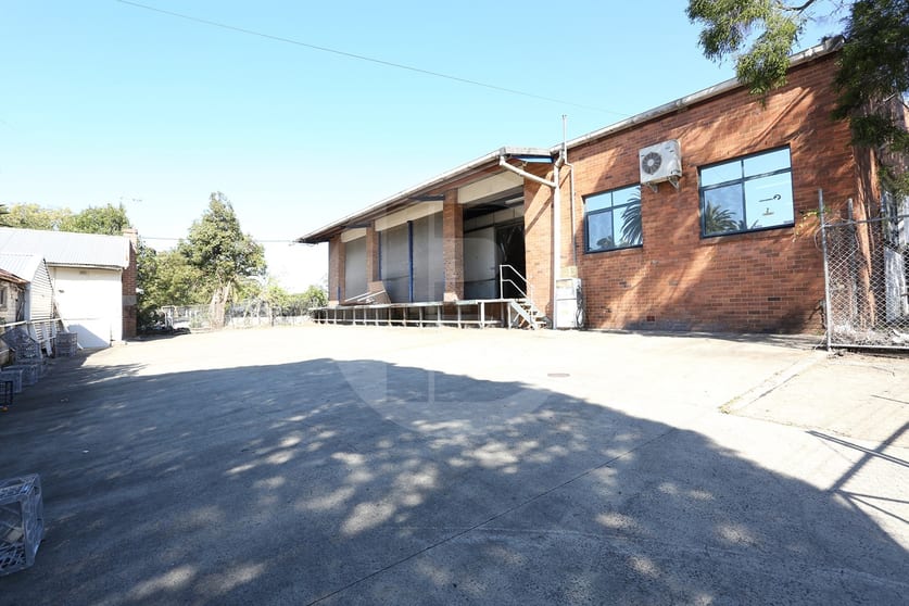 Click to view all images 64 HUGHES AVENUE Ermington NSW 2115 - Image 3