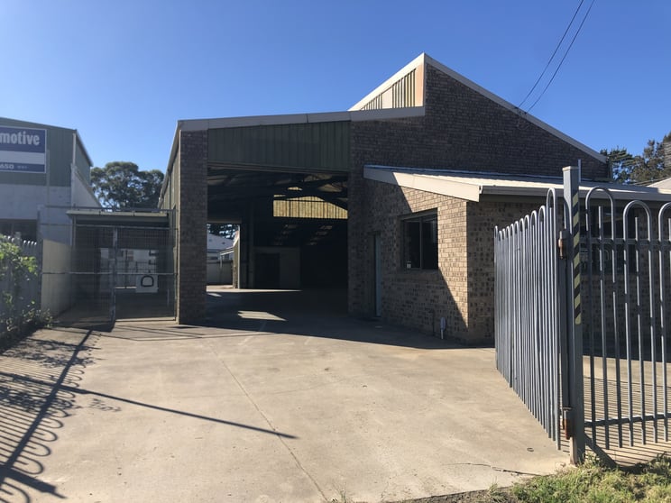 Click to view all images 21 Graham Street Narooma NSW 2546 - Image 2