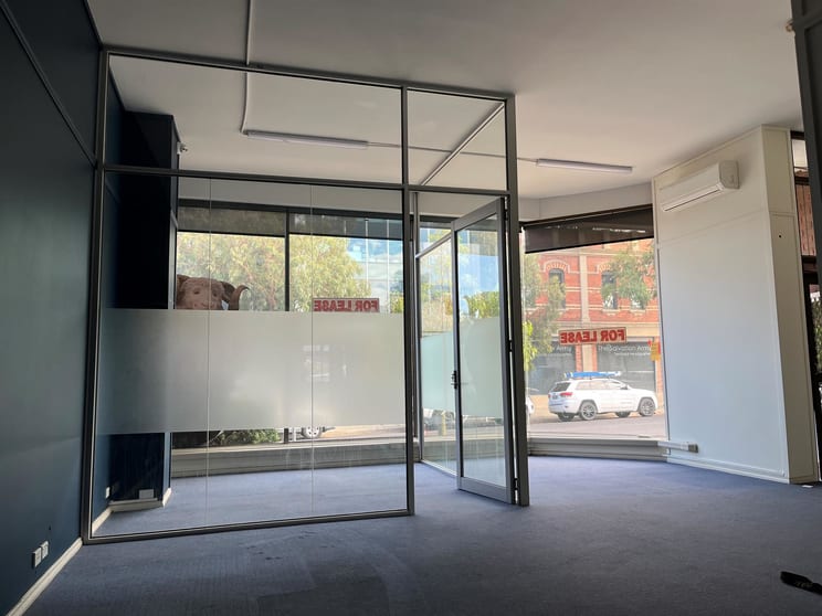 Click to view all images 1/66-70 RAILWAY RD Blackburn VIC 3130 - Image 3
