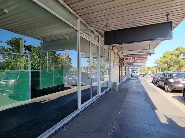Click to view all images 124 Waldron Rd Waldron Road Chester Hill NSW 2162 - Image 1