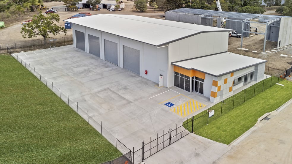 Click to view all images Unit 3/57 Burdell Street Stuart QLD 4811 - Image 1