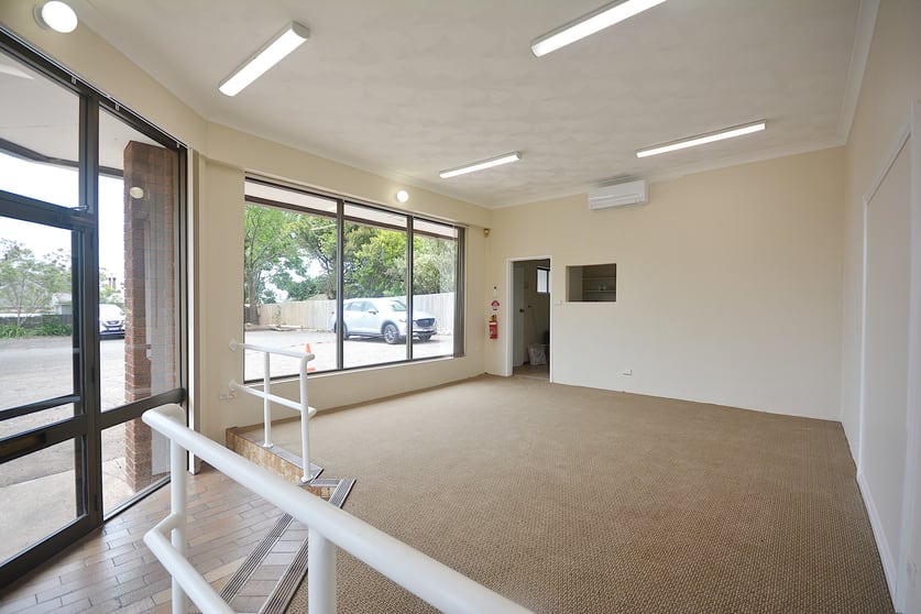 Click to view all images 1/13 Kalinda Road Bullaburra NSW 2784 - Image 3