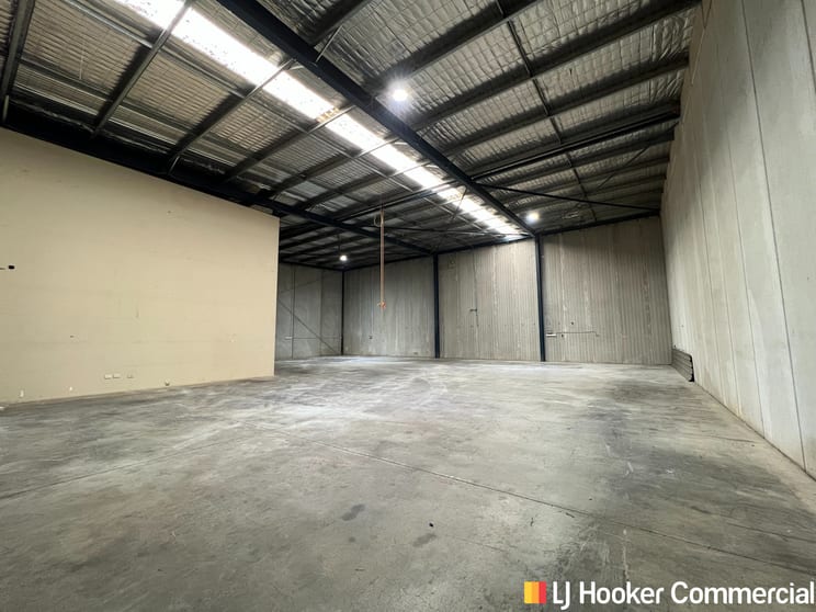 Click to view all images Minchinbury NSW 2770 - Image 1