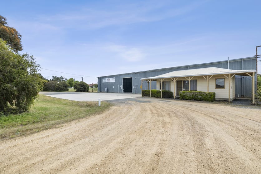 Click to view all images 30-36 Grano Street Ararat VIC 3377 - Image 2