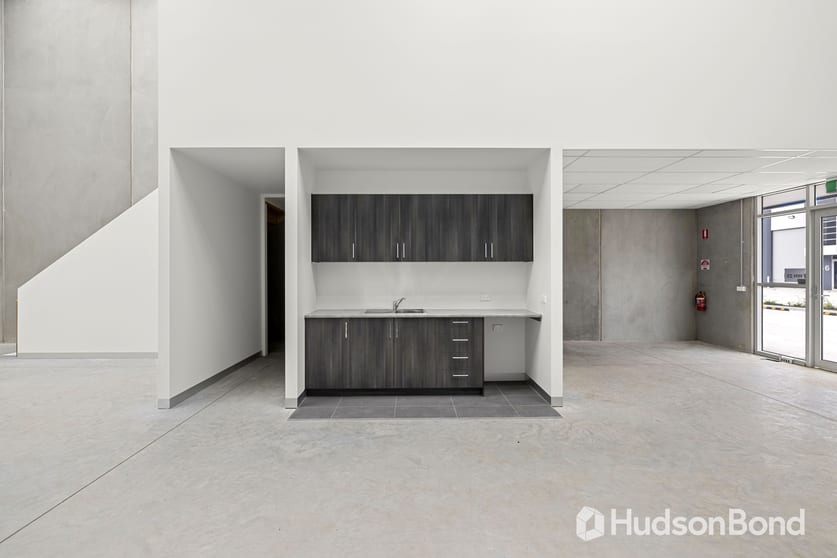 Click to view all images 27/25 Trafalgar Road Epping VIC 3076 - Image 3