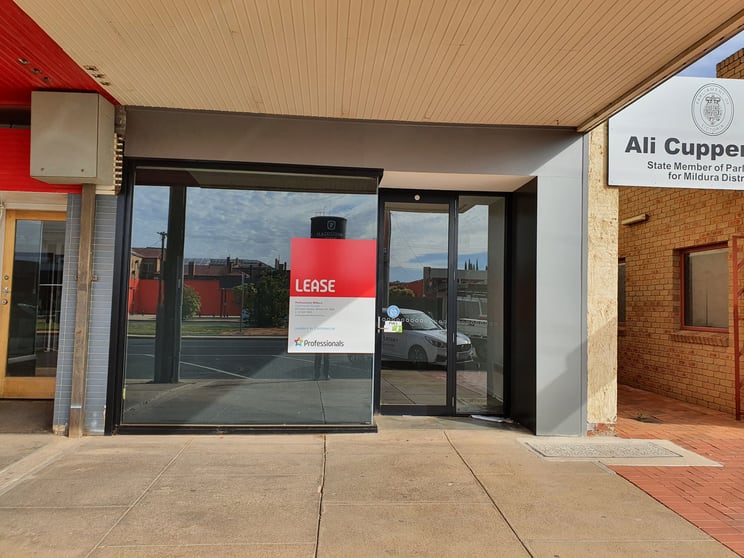 Click to view all images 37 Deakin Avenue Mildura VIC 3500 - Image 1