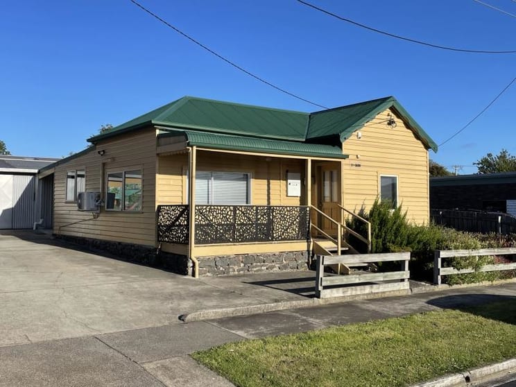 Click to view all images 31 Forbes Street Devonport TAS 7310 - Image 1