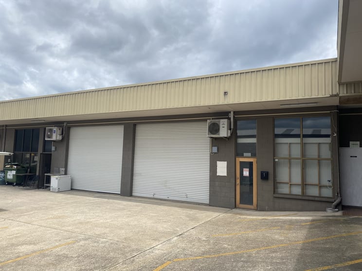 2/84 Shore Street West Cleveland QLD 4163 - Image 2