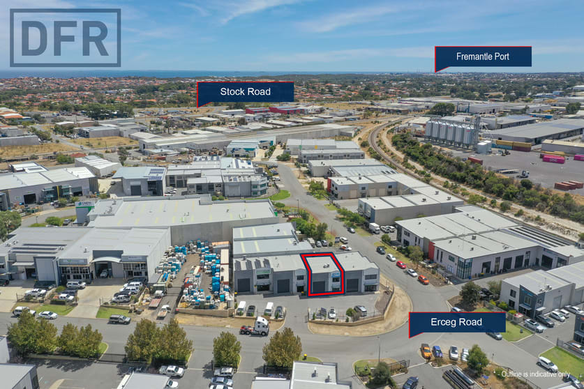 Click to view all images 2/44 Erceg Road Yangebup WA 6164 - Image 3