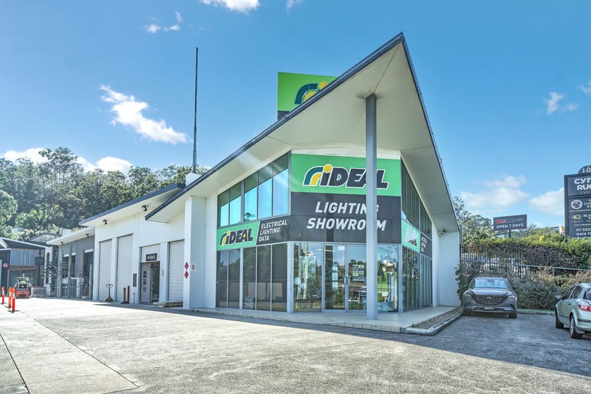 Click to view all images 1/98 Spencer Rd Nerang QLD 4211 - Image 1