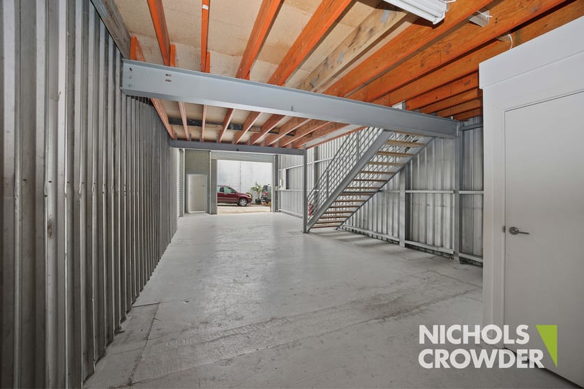 Click to view all images 1A/320 Reserve Road Cheltenham VIC 3192 - Image 2