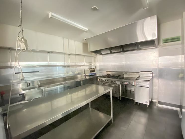 Click to view all images Shop/61 Stubbs Street Kensington VIC 3031 - Image 3