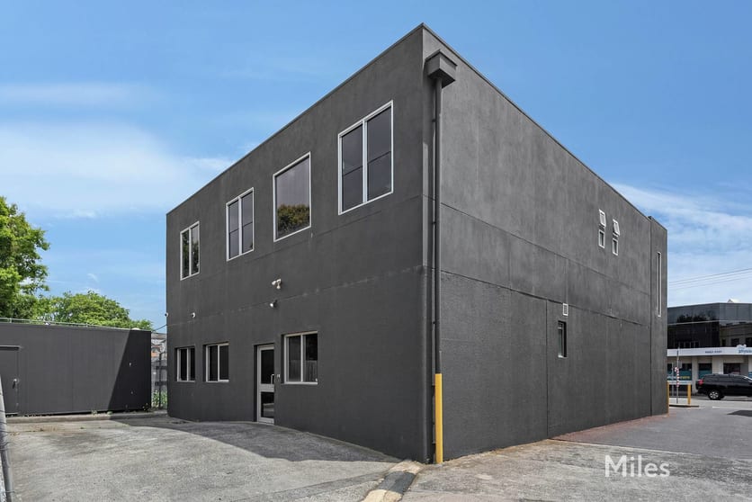 Click to view all images 86-88 Charles Street Kew VIC 3101 - Image 2