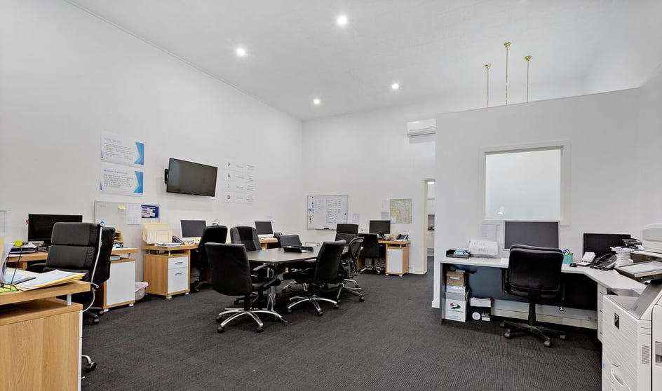 Click to view all images 477 Sydney Road Brunswick VIC 3056 - Image 3