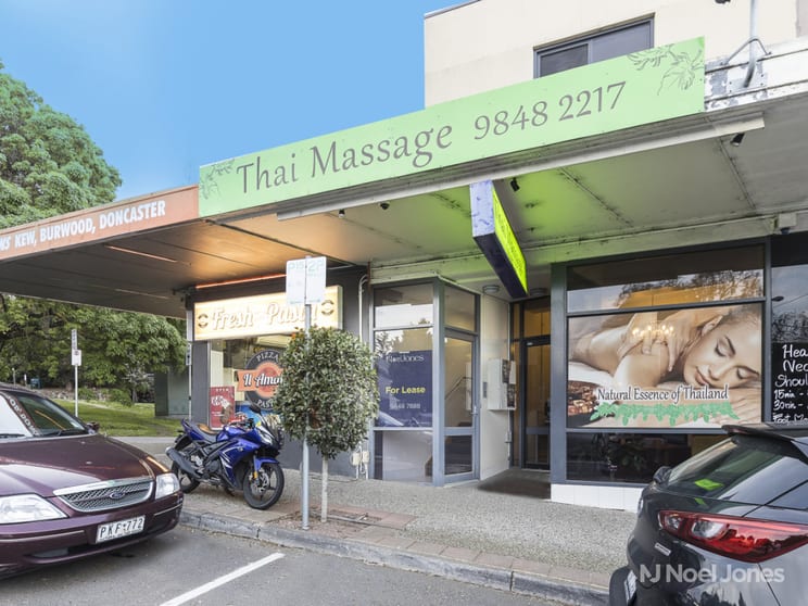 Click to view all images Level One/747 Doncaster Road Doncaster VIC 3108 - Image 2