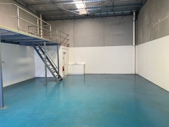 Click to view all images 33/83 Mell Road Spearwood WA 6163 - Image 3