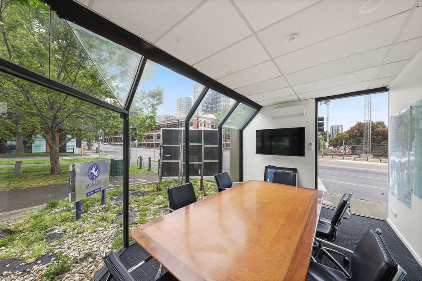 Click to view all images 4/113-117 Adderley Street West Melbourne VIC 3003 - Image 3