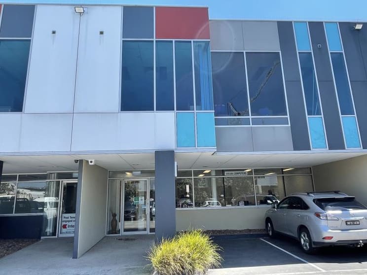 10 / 36 Sabre Dr Port Melbourne VIC 3207 - Image 2