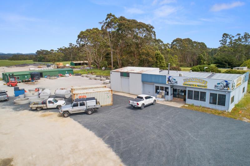 Click to view all images Whole Site/26 Shekleton Road Wynyard TAS 7325 - Image 2