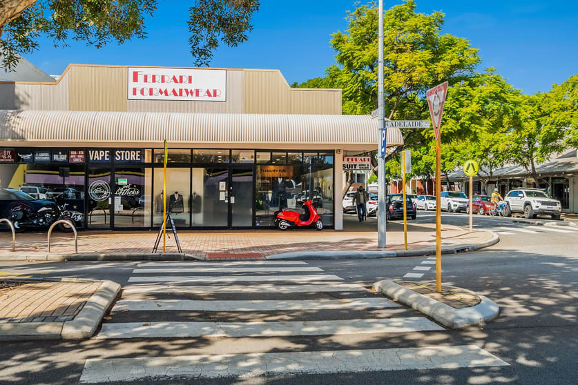 Click to view all images 33 Adelaide Street Fremantle WA 6160 - Image 3