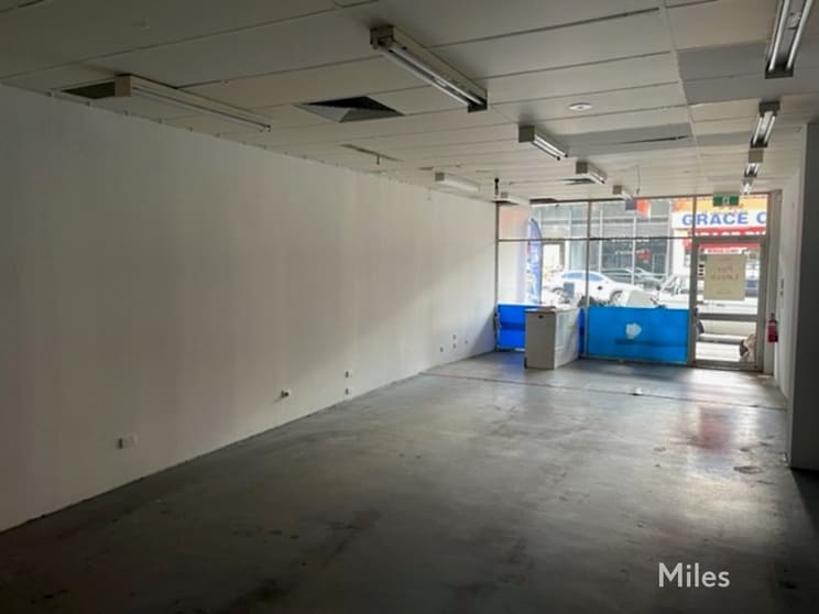 Click to view all images 10/101-111 Burgundy Street Heidelberg VIC 3084 - Image 2