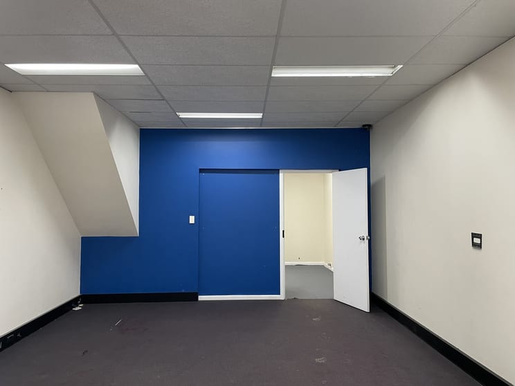 Click to view all images 472 New Canterbury Road Dulwich Hill NSW 2203 - Image 1