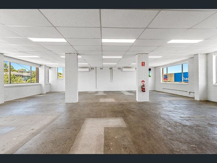 Click to view all images 1/22 Manningham Road Bulleen VIC 3105 - Image 1