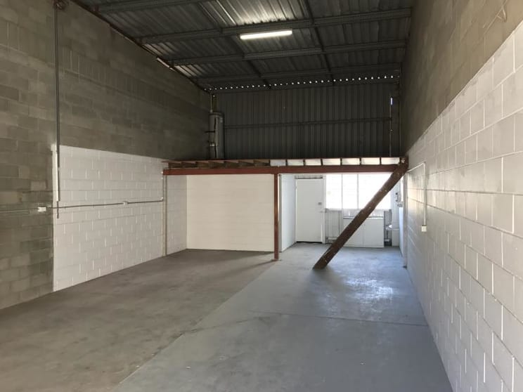 Click to view all images Unit 9/48 Bullockhead Street Sumner QLD 4074 - Image 2