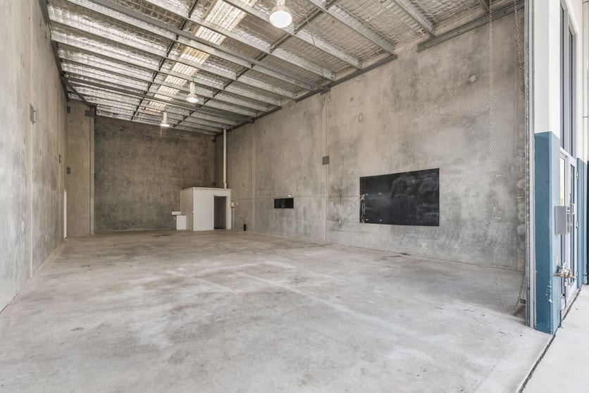 Click to view all images Unit 4/40 Dacmar Road Coolum Beach QLD 4573 - Image 2