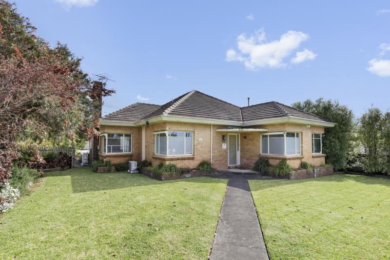 Click to view all images 66 Roslyn Road/66 Roslyn Road Belmont VIC 3216 - Image 3