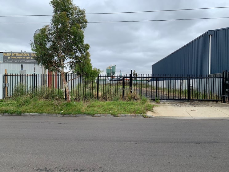 Click to view all images 65 Knight Avenue Sunshine North VIC 3020 - Image 1