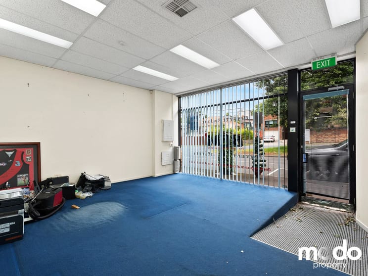 Click to view all images 147 Bulleen Road Balwyn North VIC 3104 - Image 3