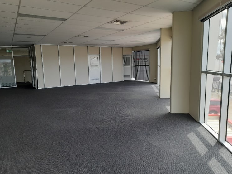 Click to view all images 1/149 Anderson Road Sunshine VIC 3020 - Image 3