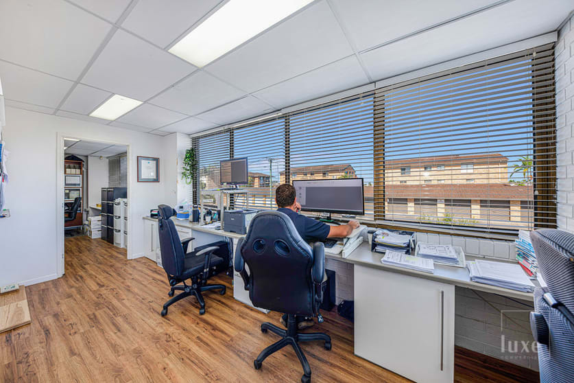 4/167-171 Brisbane Road Mooloolaba QLD 4557 - Image 2
