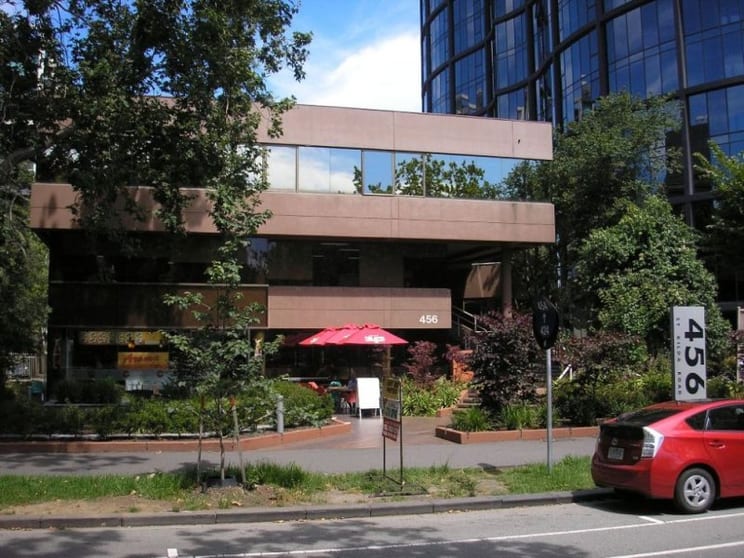 Click to view all images 32/456 St Kilda Road Melbourne VIC 3004 - Image 2