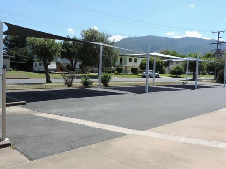 Click to view all images 1/384 French Avenue Frenchville QLD 4701 - Image 2