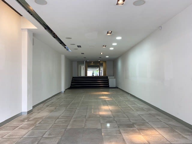 Click to view all images 1/447 Chapel Street South Yarra VIC 3141 - Image 2