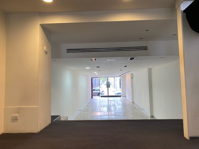 Click to view all images 1/447 Chapel Street South Yarra VIC 3141 - Image 3