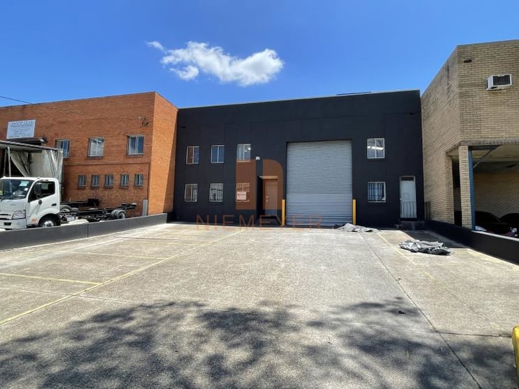 Click to view all images Building/124 Gow Street Padstow NSW 2211 - Image 2