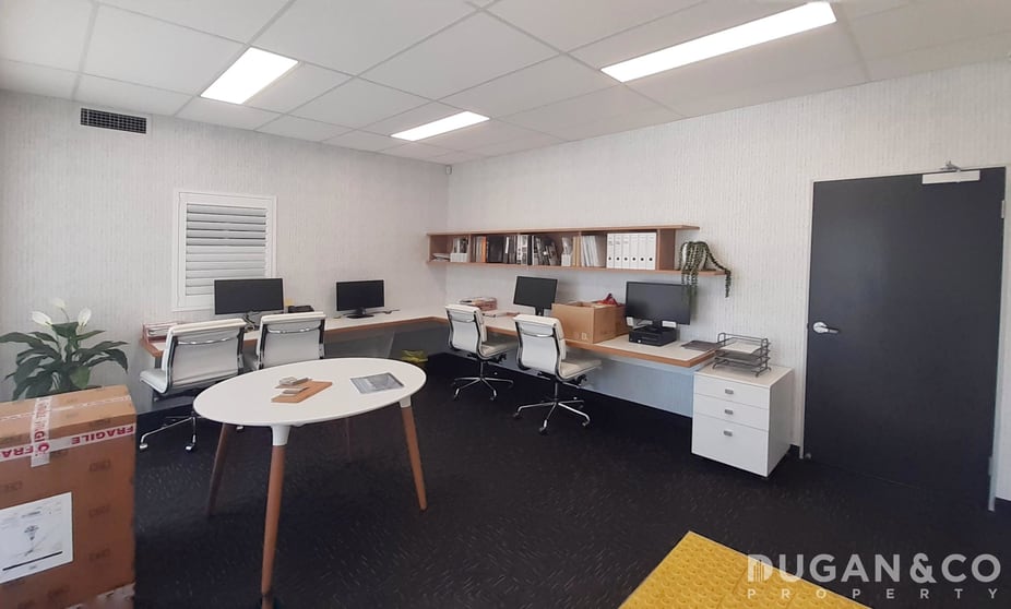 Click to view all images Eagle Farm QLD 4009 - Image 3
