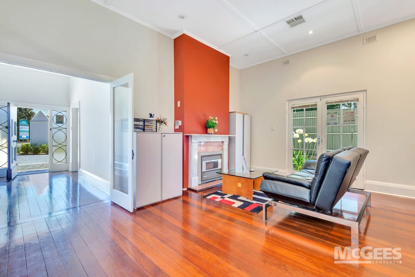 Click to view all images 321 Portrush Road Toorak Gardens SA 5065 - Image 3