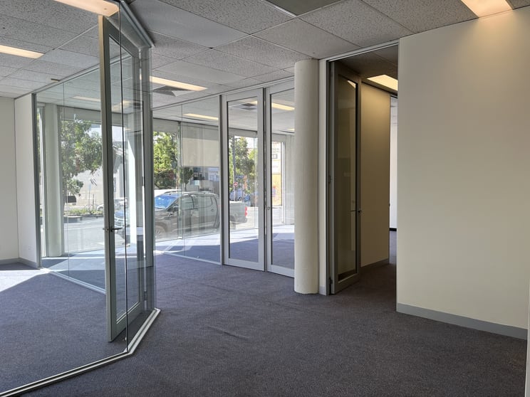 Click to view all images 321 Queensberry Street North Melbourne VIC 3051 - Image 3