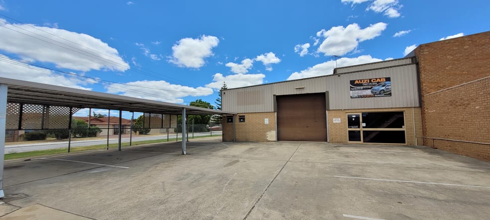 Click to view all images 30 HOGARTH STREET Cannington WA 6107 - Image 1