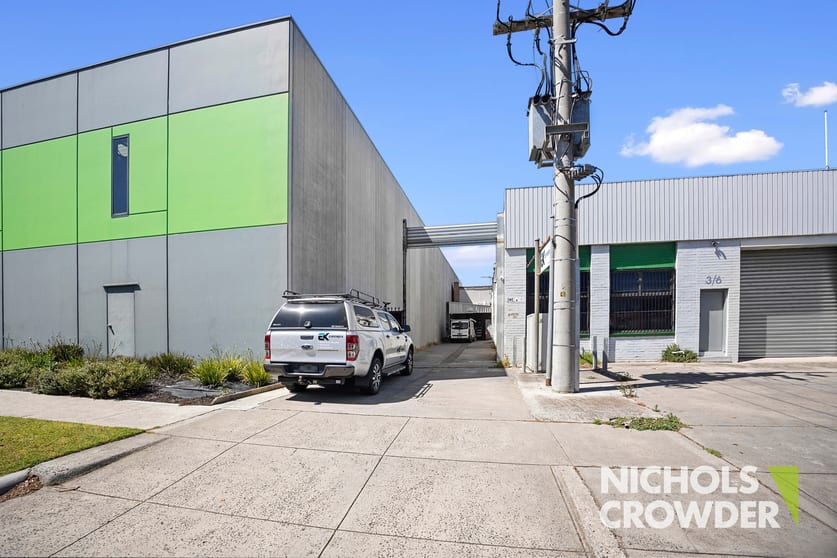 Click to view all images 1/6 Arnold Street Cheltenham VIC 3192 - Image 2