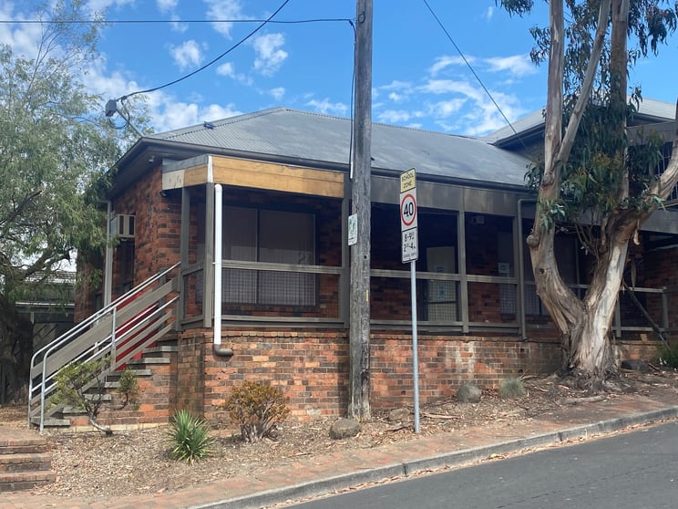 Click to view all images 1/98 Sandells Road Tecoma VIC 3160 - Image 1