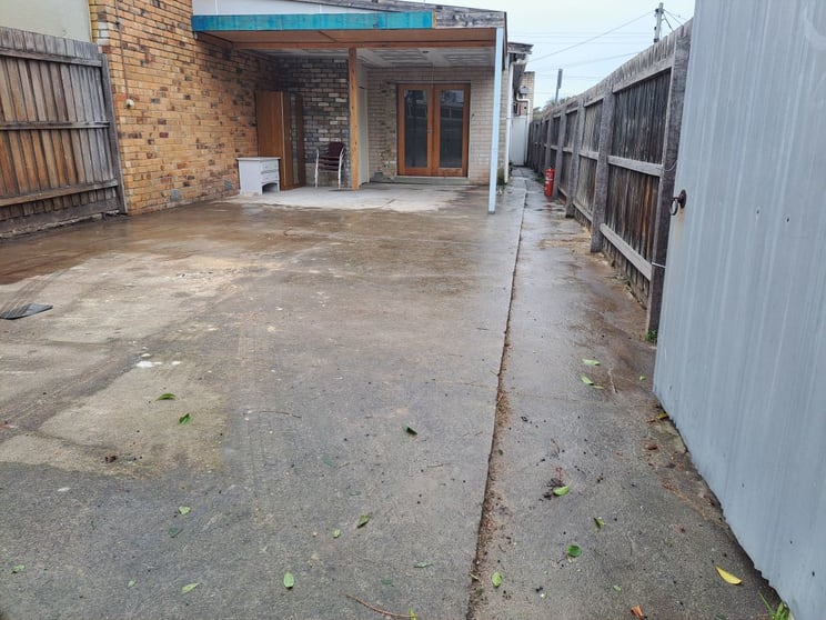 Click to view all images 125 Lower Dandenong Road Mentone VIC 3194 - Image 3
